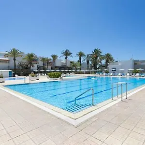 https://residencial-primavera-costa-del-silencio.adeje-hotels.com